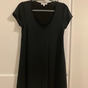 Black Socialite Shift Dress, size small